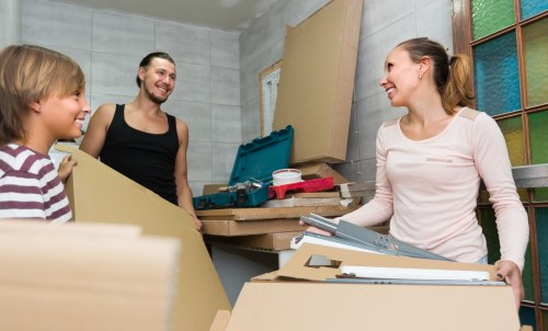 Moving truck service for local removals in Highbury