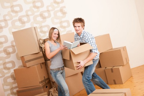 Flat and apartment removals access challenges in Highbury